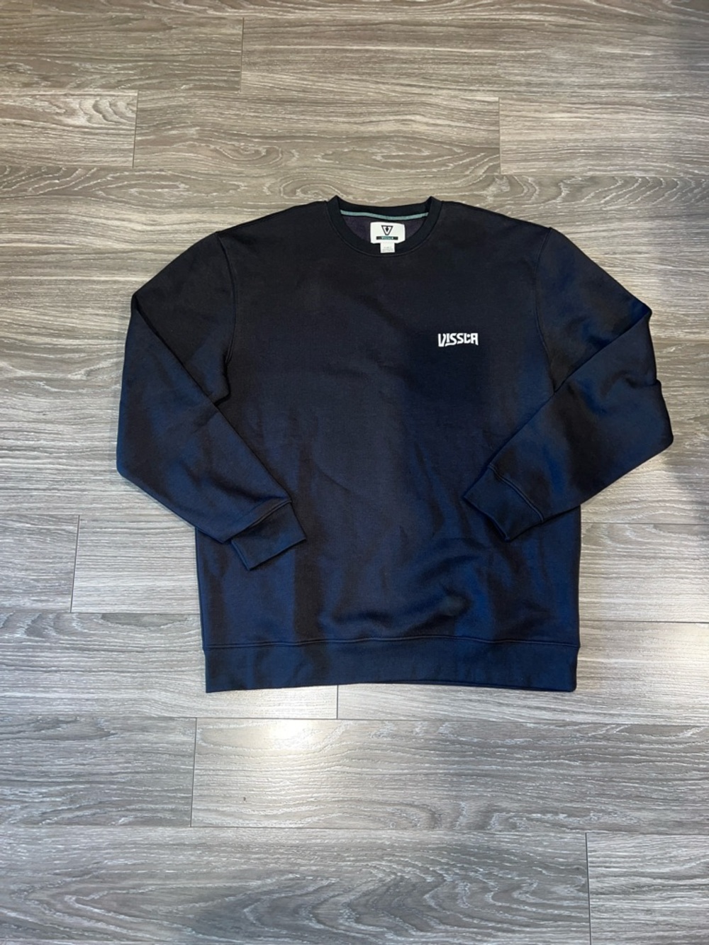 VISSLA Men's Black Crewneck Logo Sweatshirt